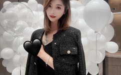 老头把舌头伸进粉嫩淑芬